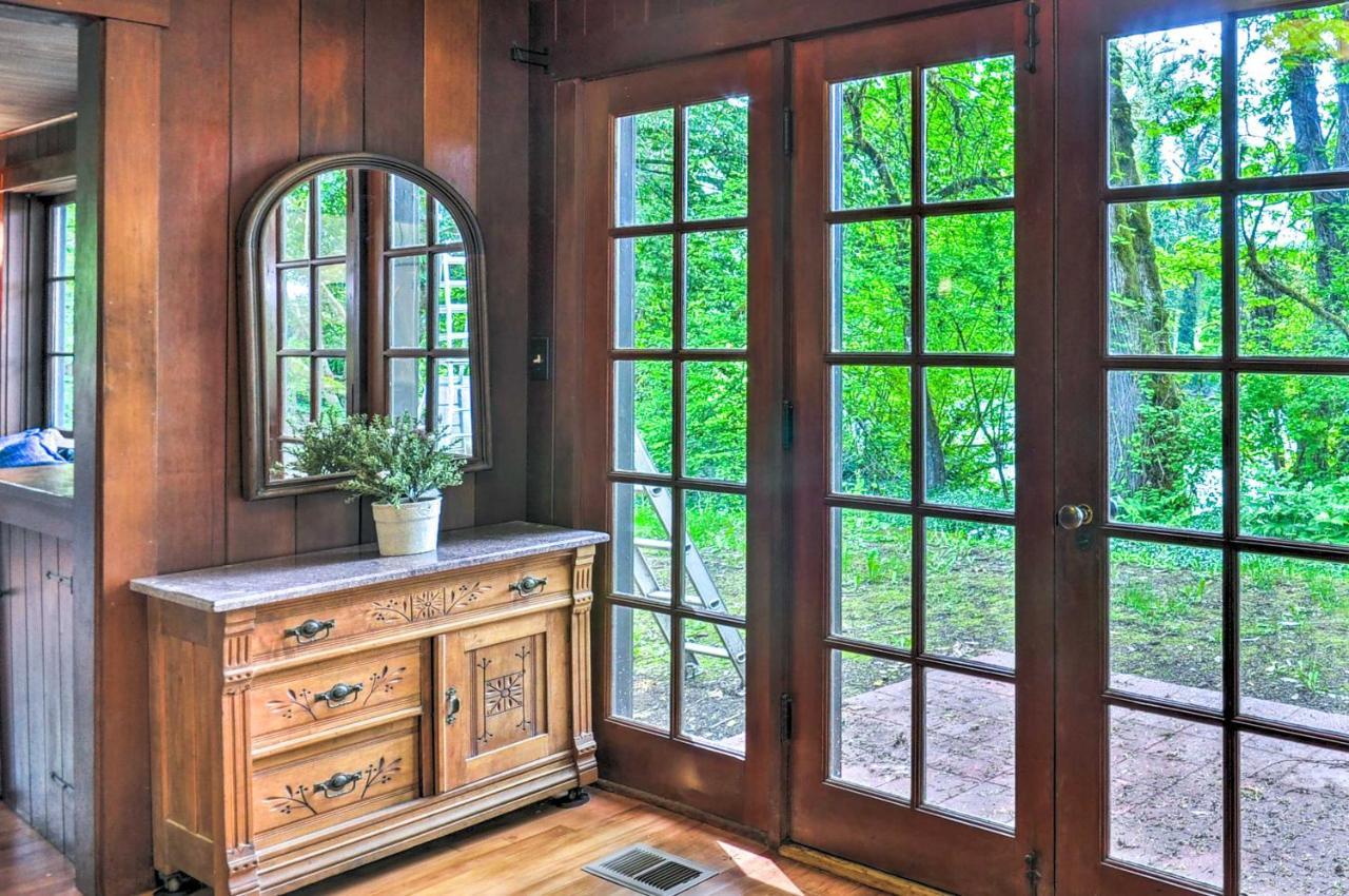 Peaceful And Elegant Cottage With Riverside View Oregon City Zewnętrze zdjęcie