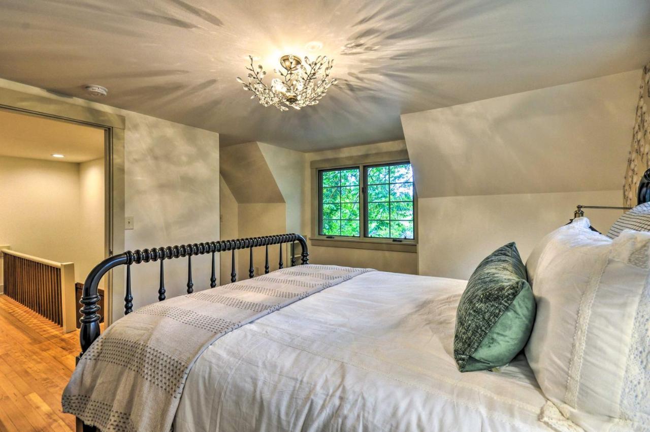 Peaceful And Elegant Cottage With Riverside View Oregon City Zewnętrze zdjęcie
